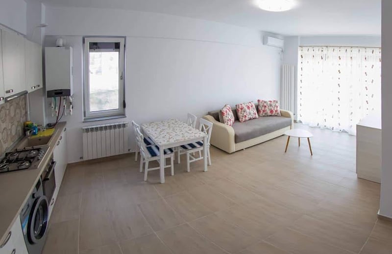 Аренда комфортной 2-комнатной квартиры 55 м² в районе Mamaia Nord, Констанца, Румыния